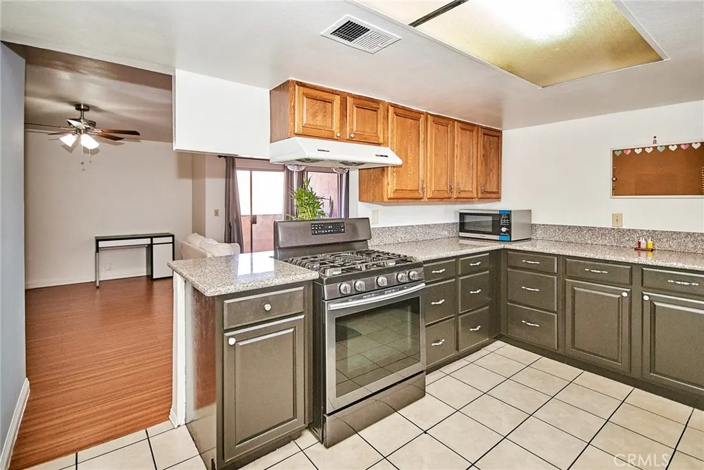 11829 Ferris #C