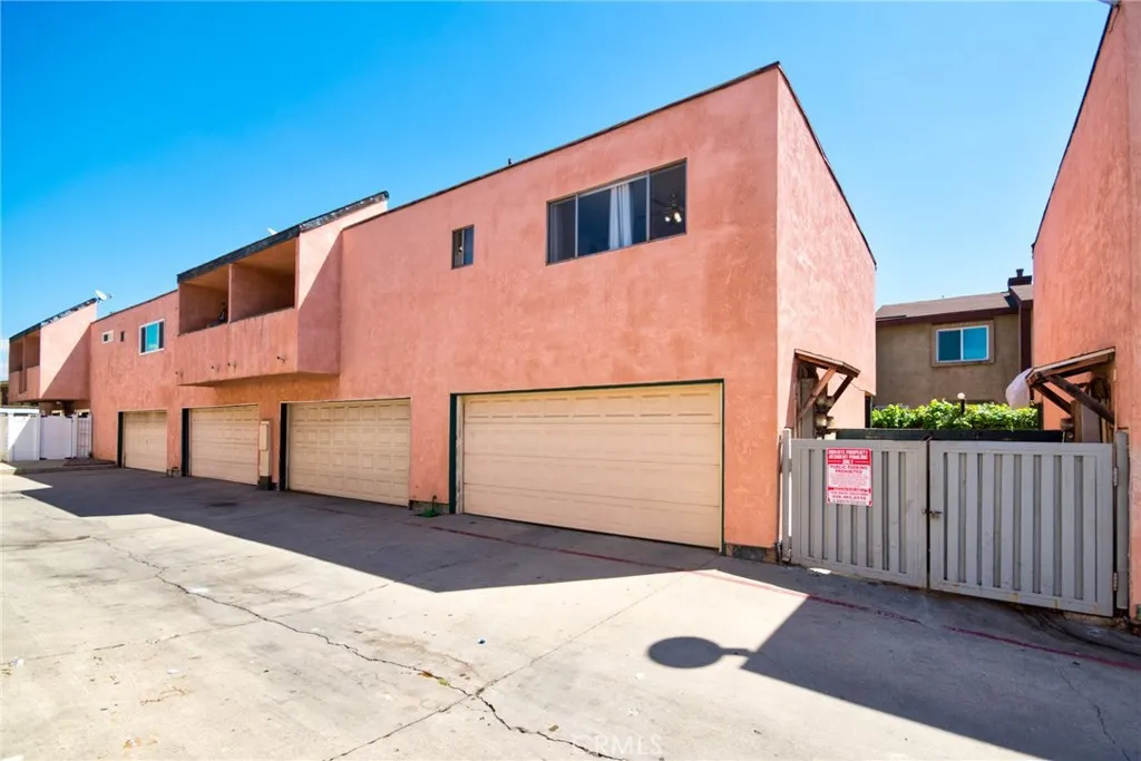 11829 Ferris #C