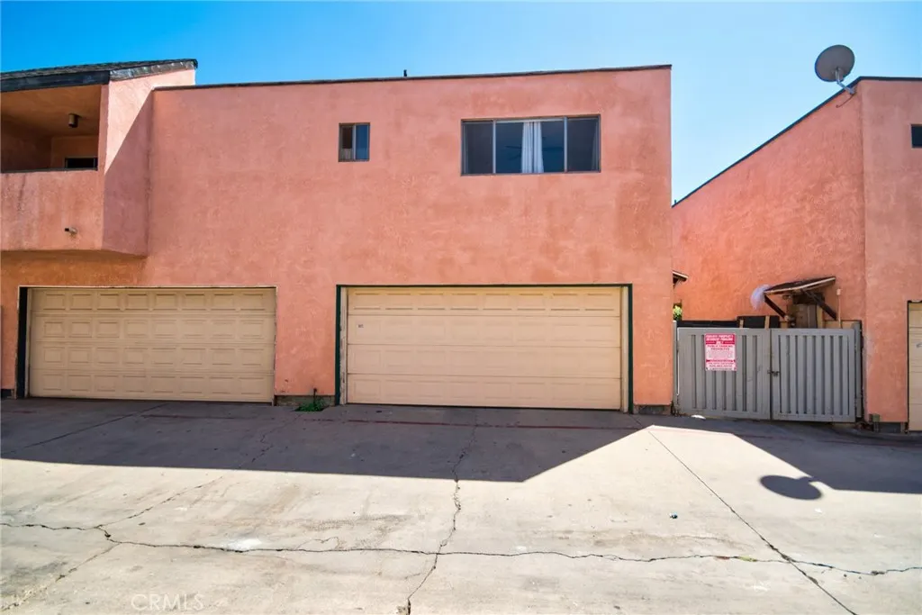 11829 Ferris #C