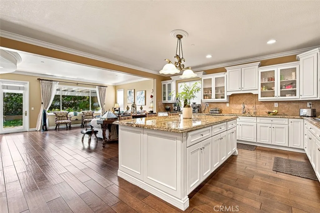 14 Poppyglen Court