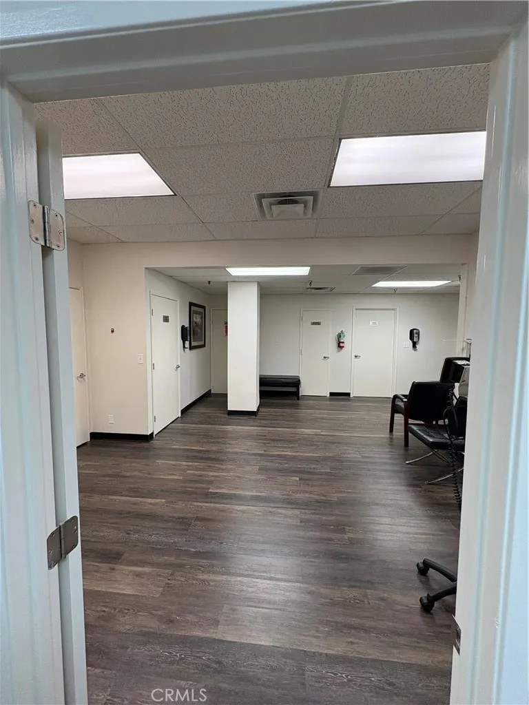 855 N Lark Ellen #L