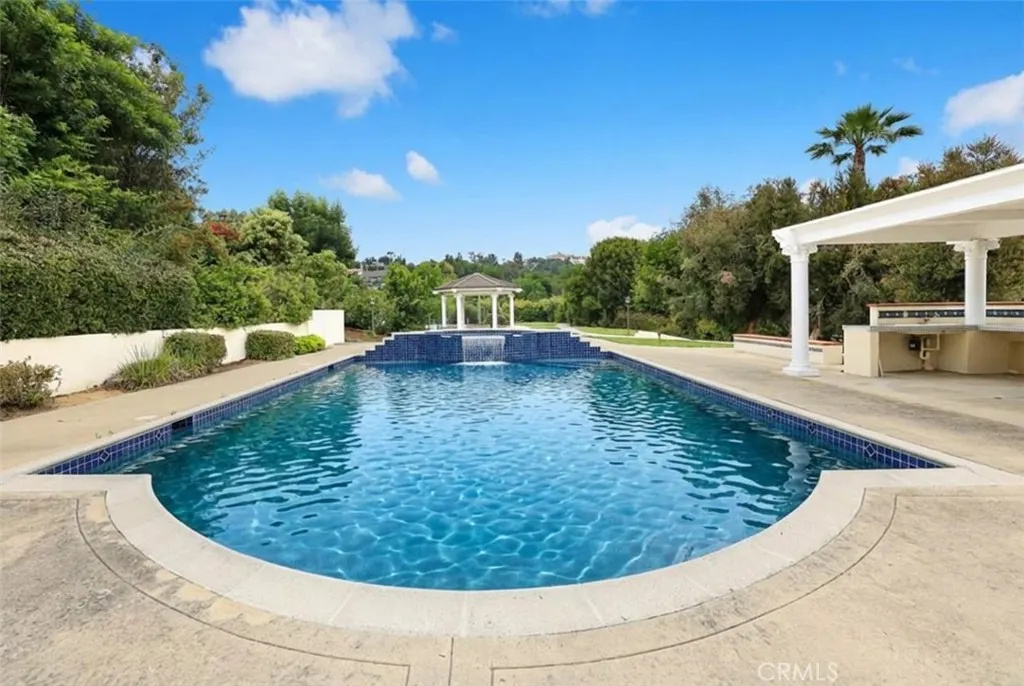 22427 Steeplechase Lane