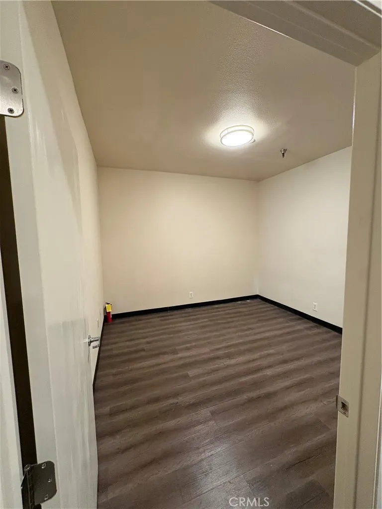 855 N Lark Ellen