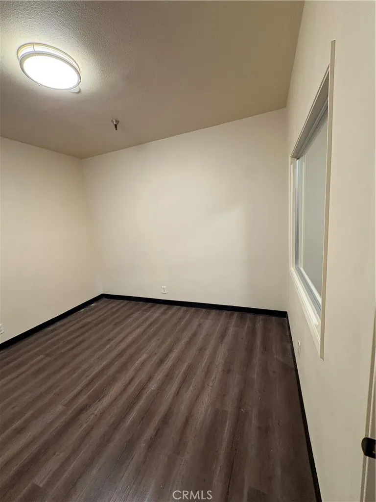 855 N Lark Ellen