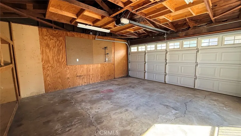813 Caballo Avenue
