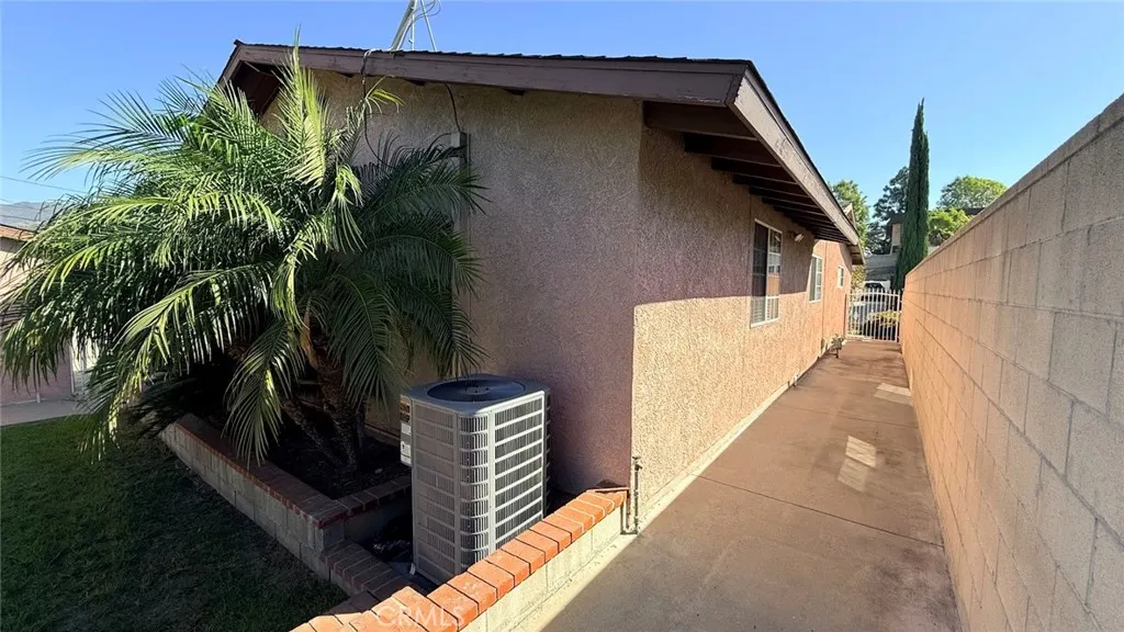 813 Caballo Avenue