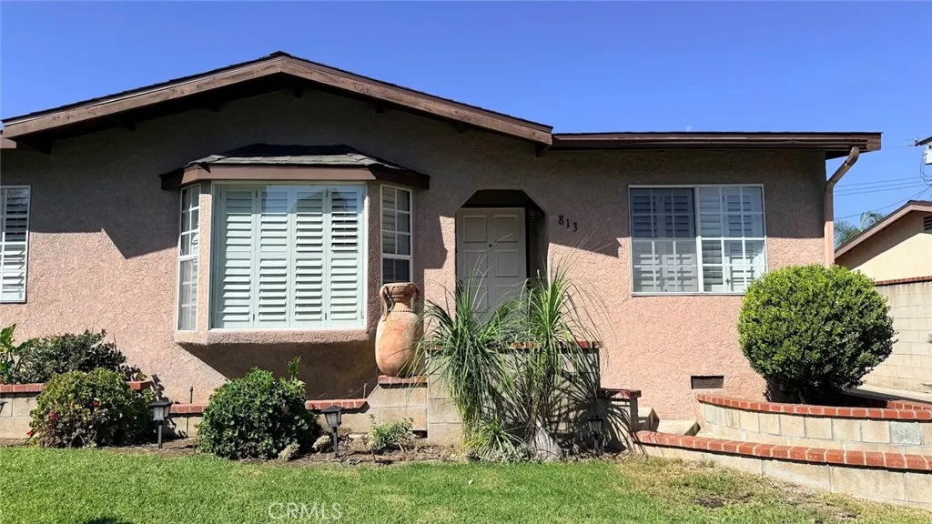 813 Caballo Avenue