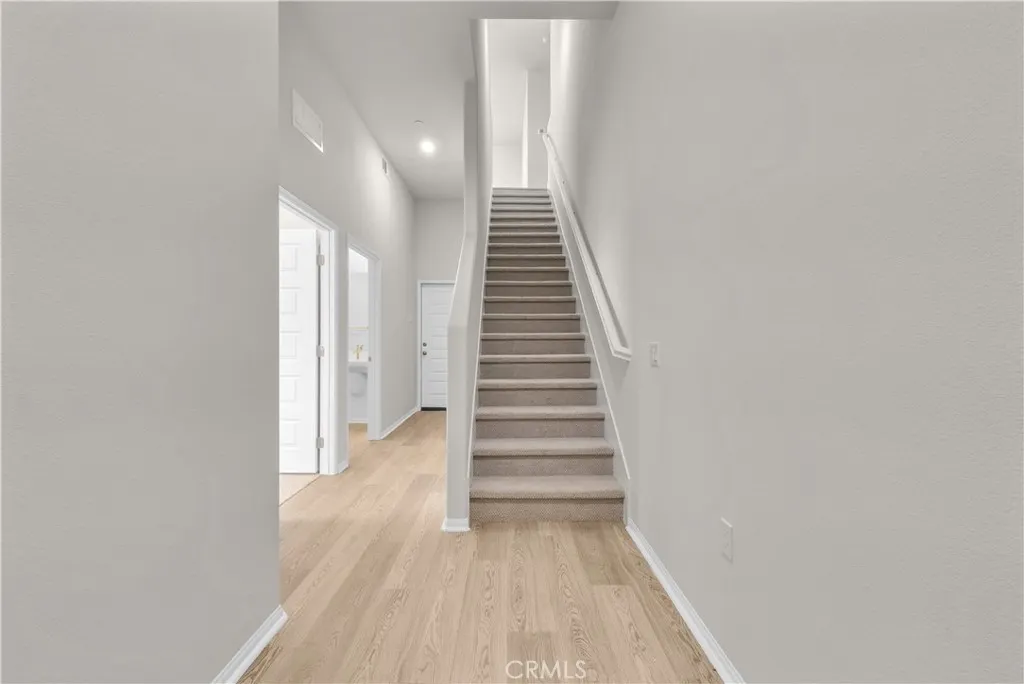 2705 Erebus Court