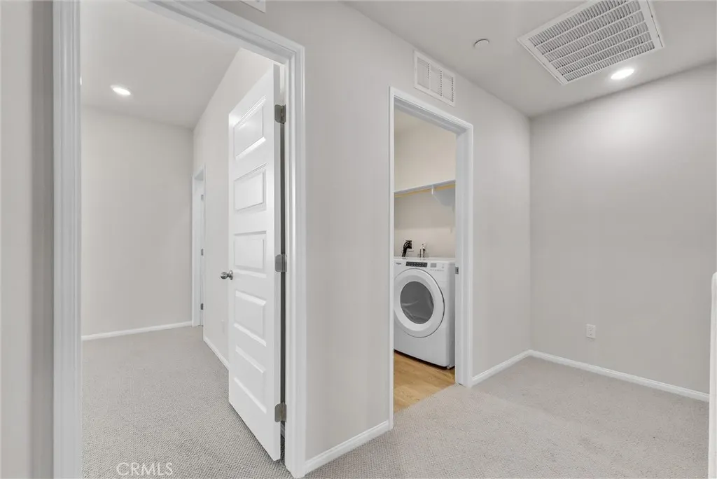 2705 Erebus Court