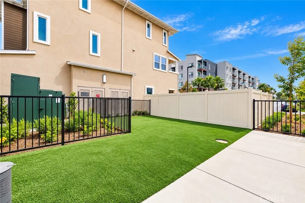 2705 Erebus Court