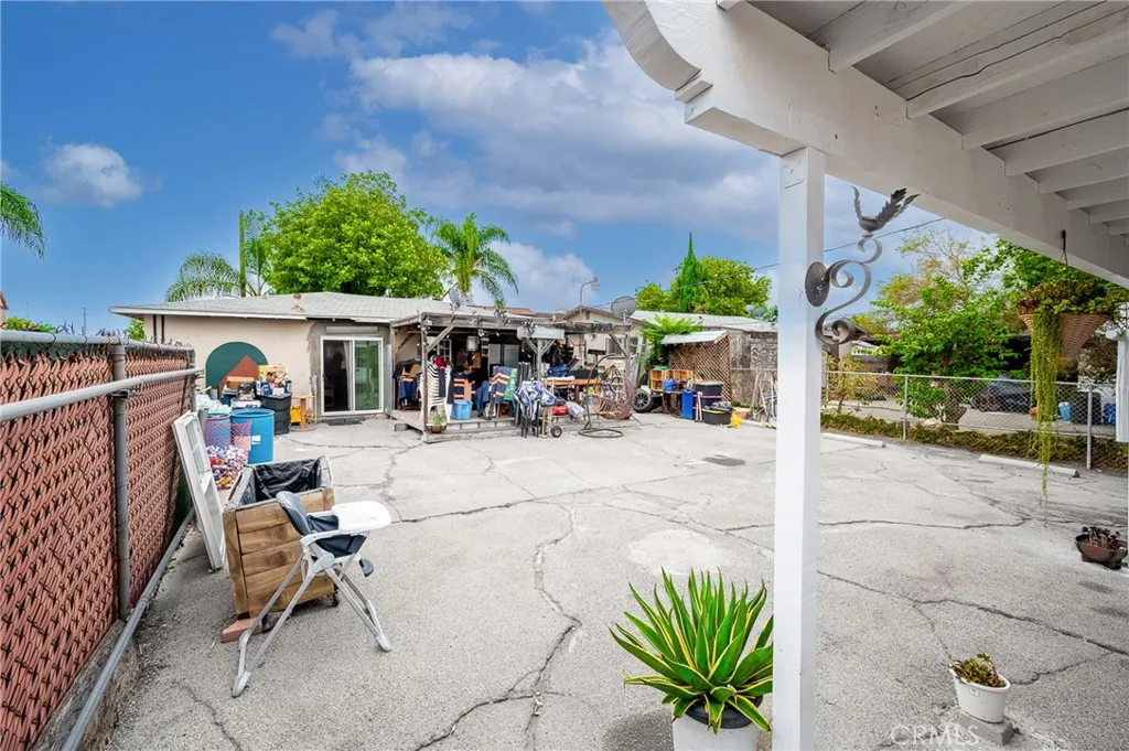 2741 Seaman