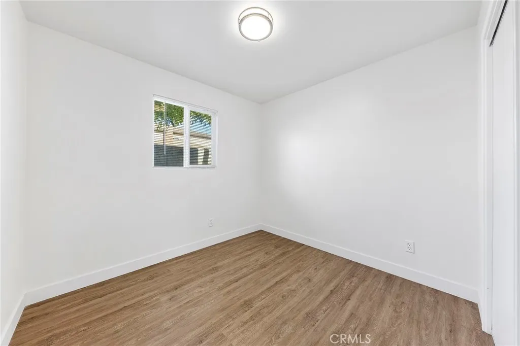 2060 E Cienega