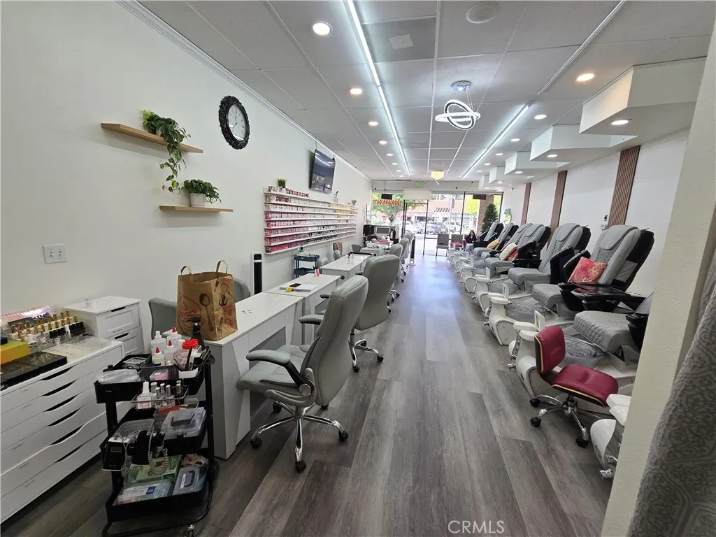 2497 Foothill Blvd ##B