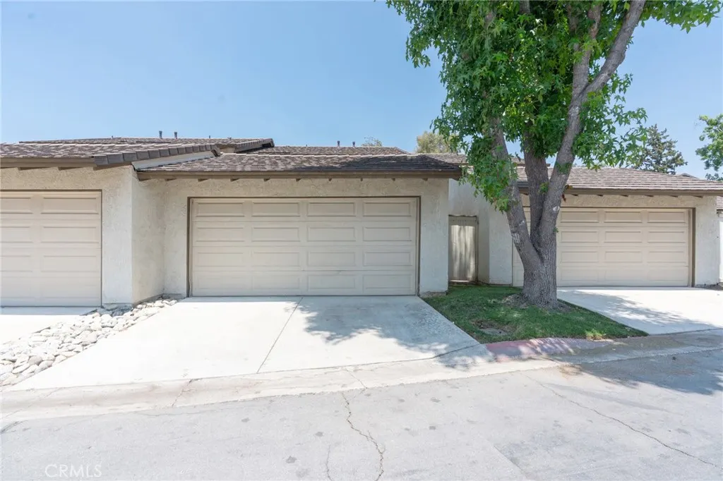 1674 Aspen Village Way