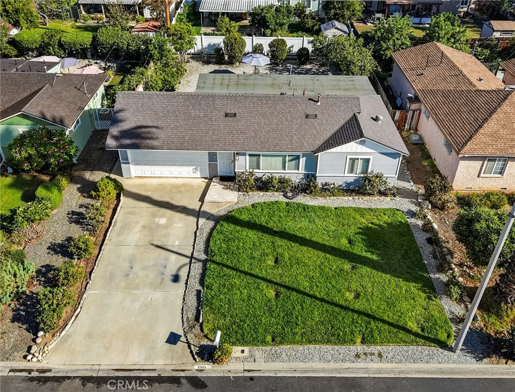 2323 Sesmas Street