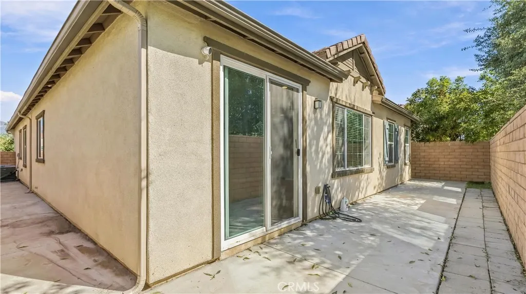 3400 E Foxglove