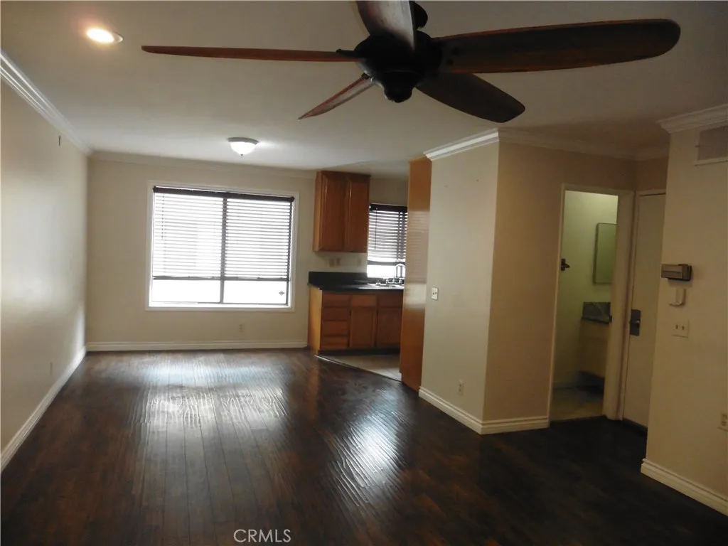 145 W 9th Street #14