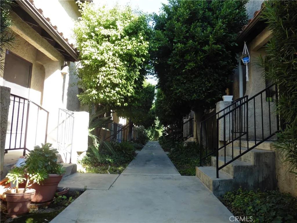145 W 9th Street #14