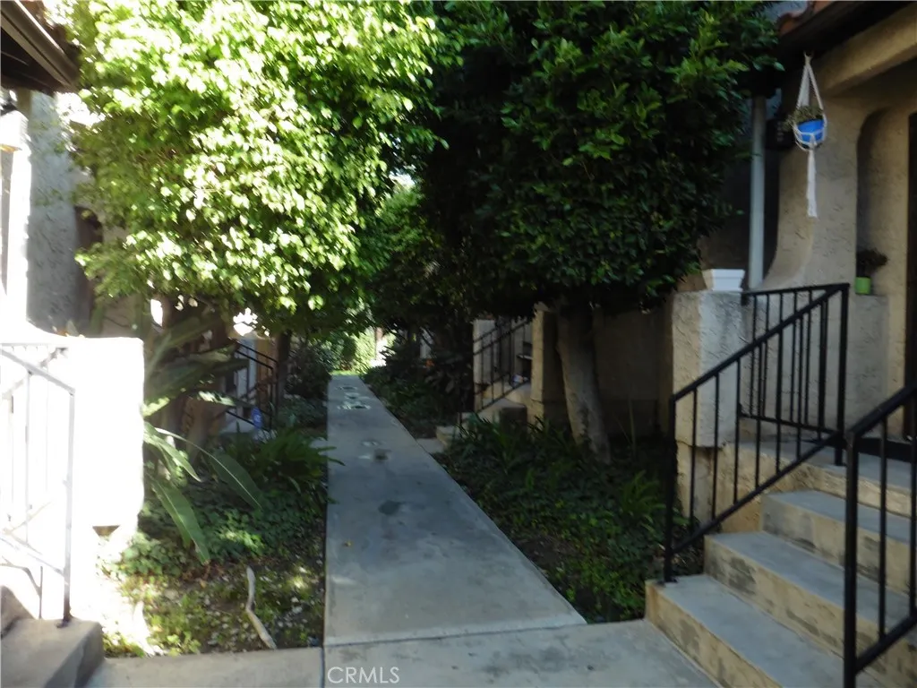 145 W 9th Street #14