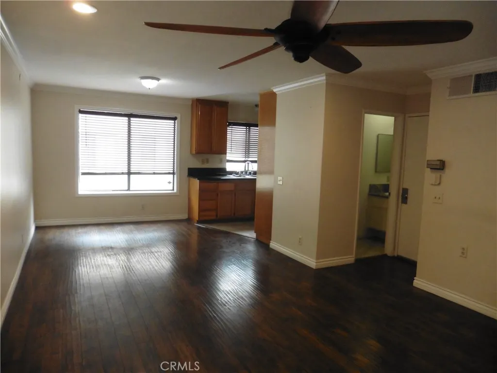 145 W 9th Street #14