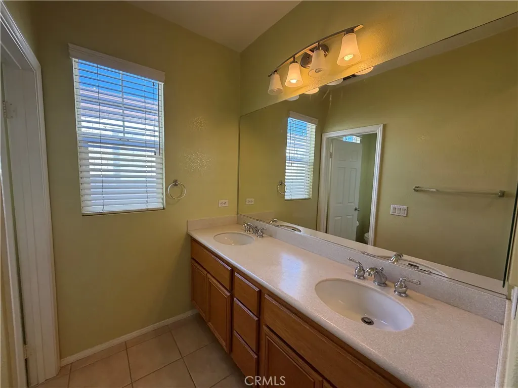 1305 Mc Fadden Drive