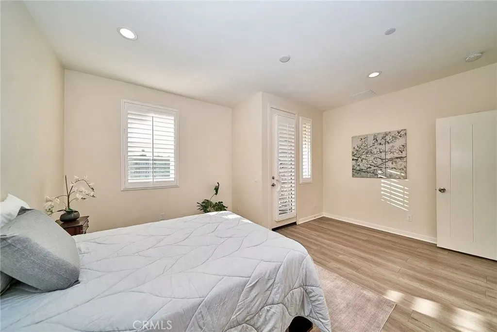 2767 Crimson Way