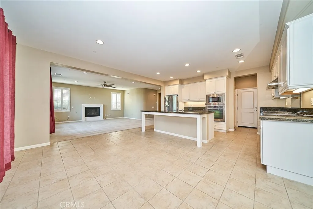 1324 N Macneil Drive