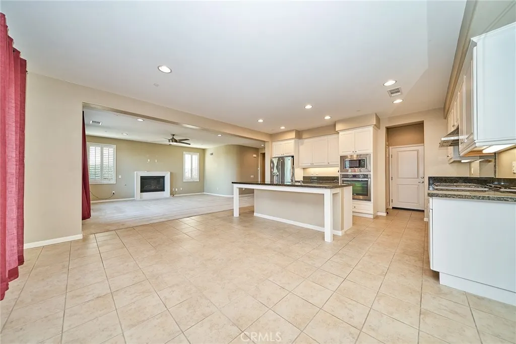 1324 N Macneil Drive