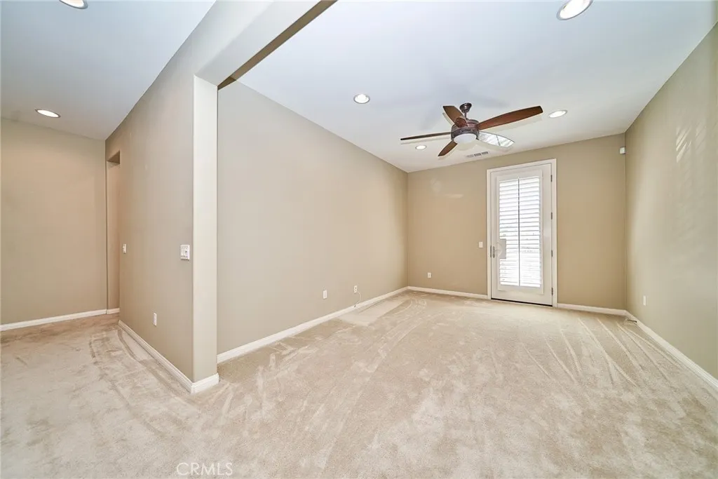 1324 N Macneil Drive
