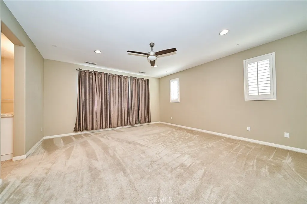 1324 N Macneil Drive