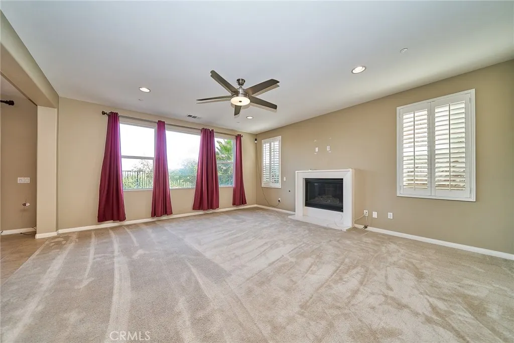 1324 N Macneil Drive