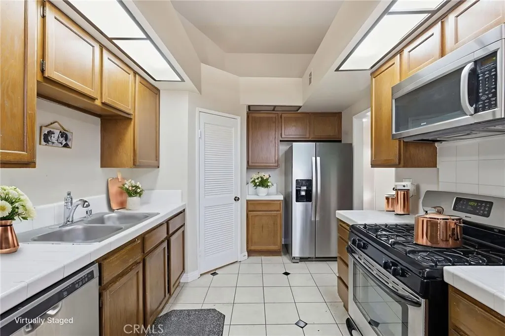 4900 N Grand #130