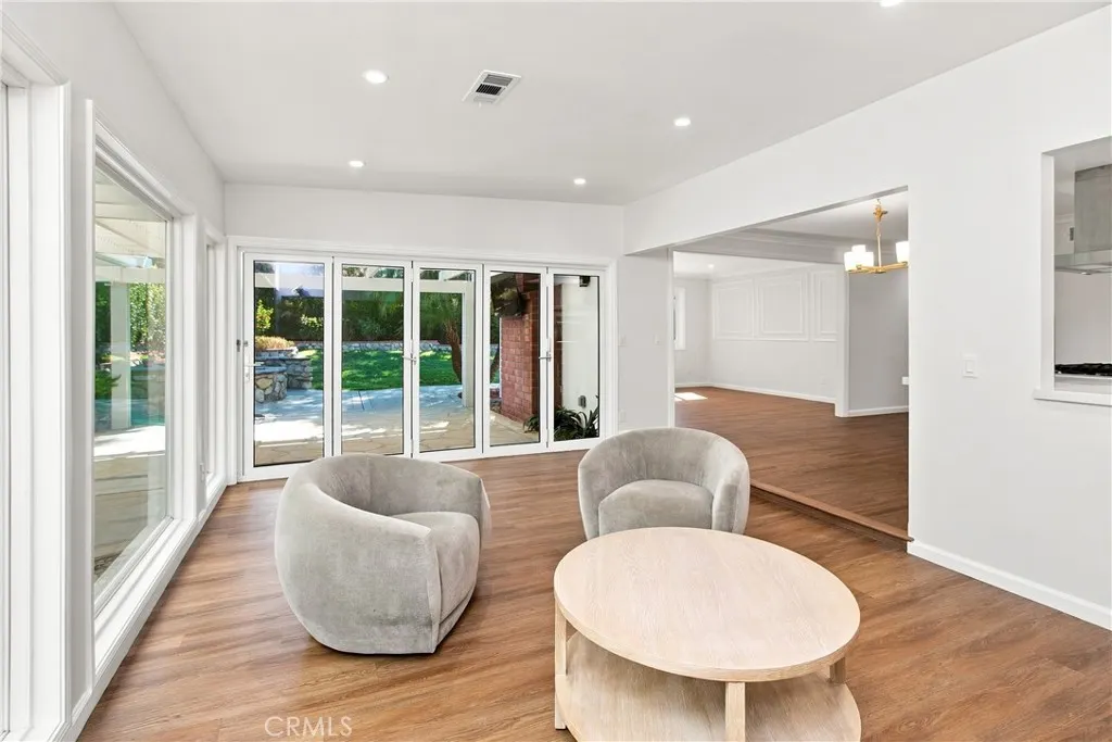 1159 Oak Knoll Terrace