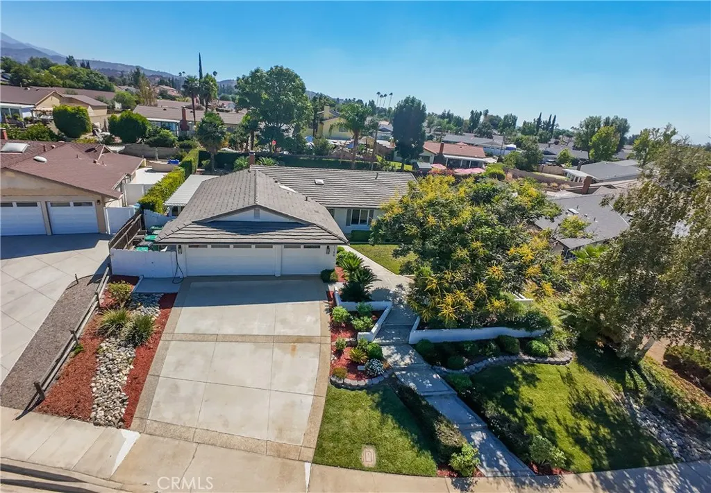 1159 Oak Knoll Terrace