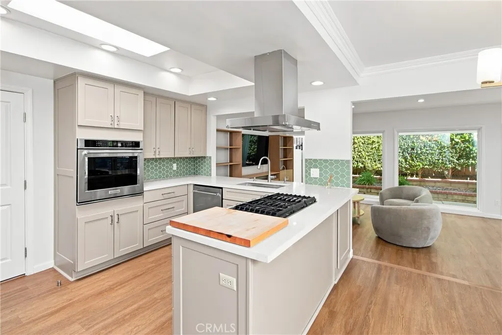 1159 Oak Knoll Terrace