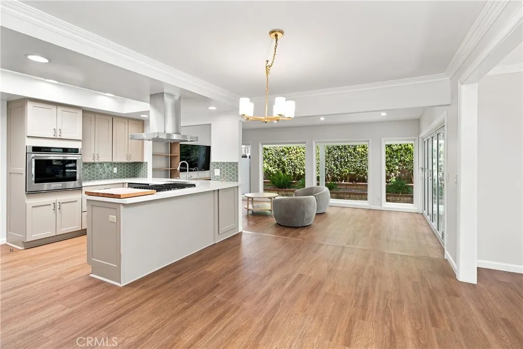 1159 Oak Knoll Terrace