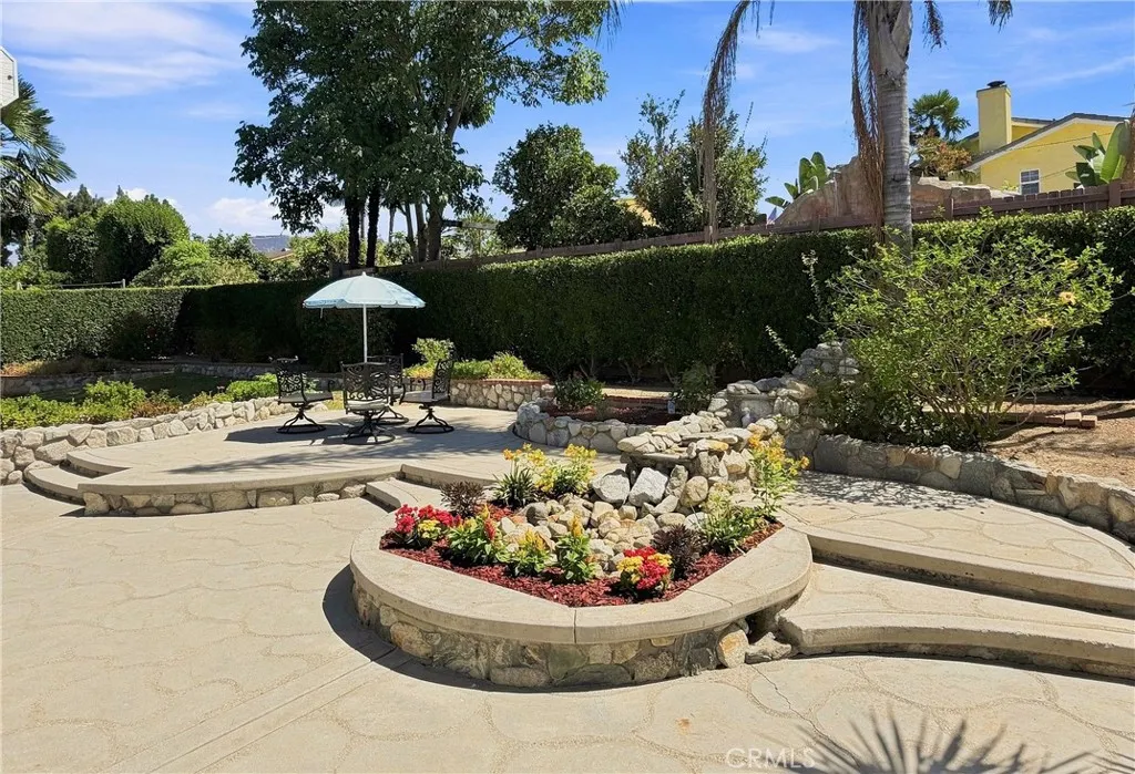 1159 Oak Knoll Terrace