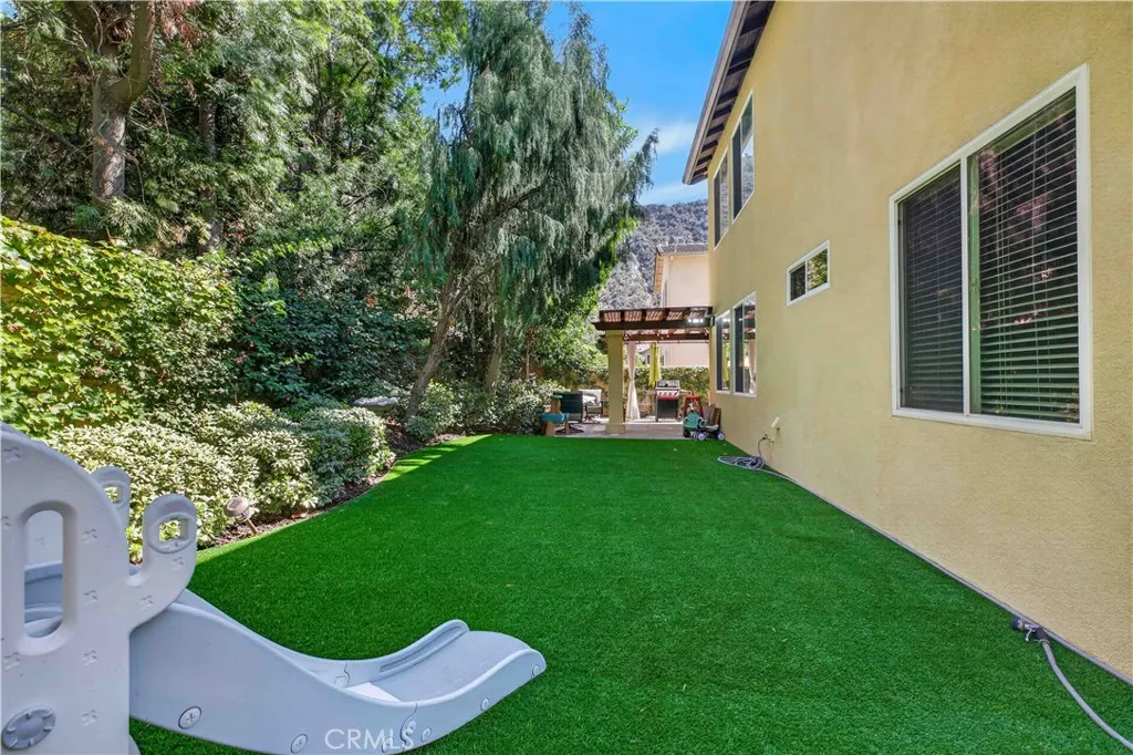 22 Mossdale Court