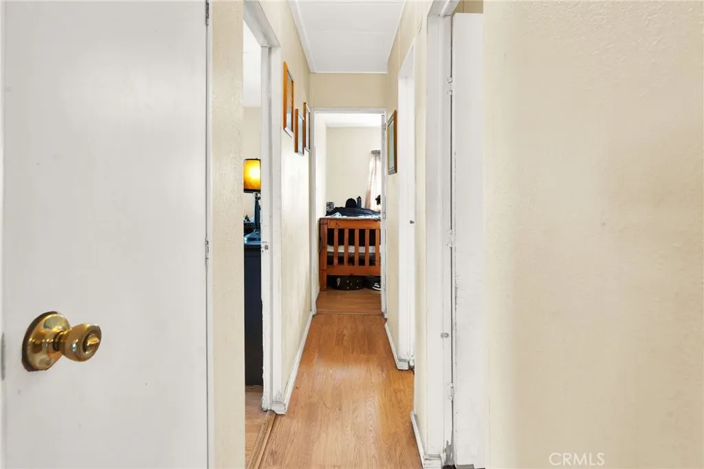716 N Grand Avenue, #B4