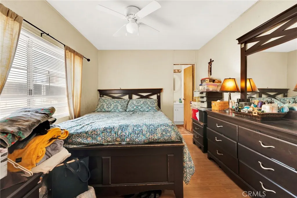 716 N Grand Avenue, #B4