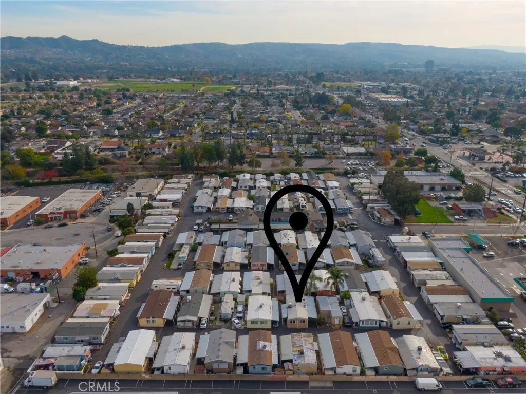 716 N Grand Avenue, #B4
