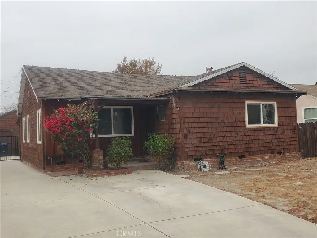 3425 Athol Street