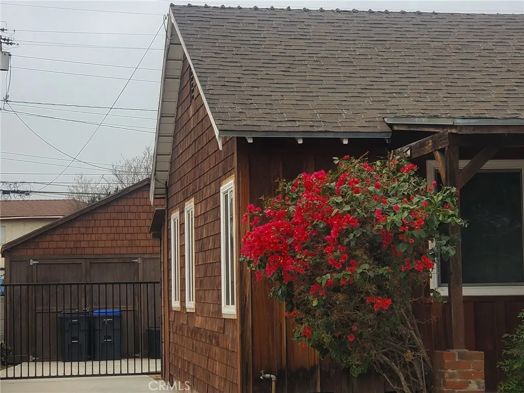 3425 Athol Street