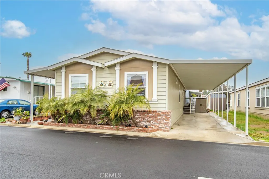 2755 Arrow Highway, #106