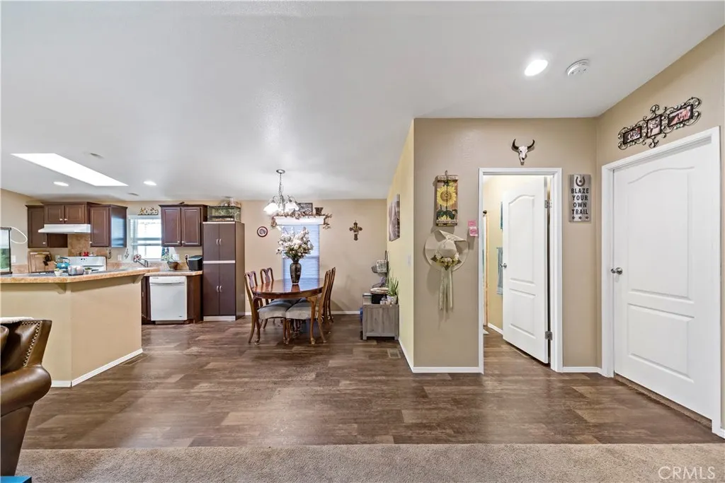 2755 Arrow Highway, #106