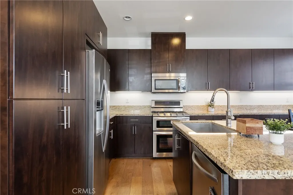 900 N Primrose Lane, #A