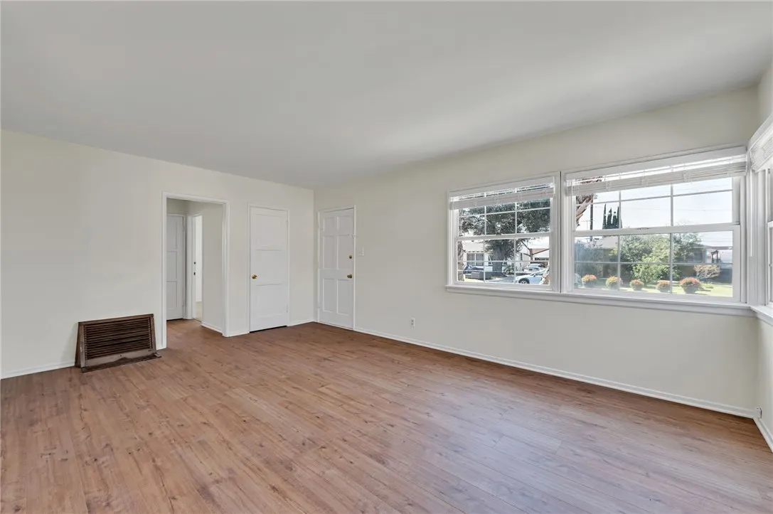 1715 E. Mardina St.