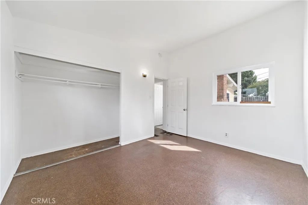 938 Evanwood Avenue