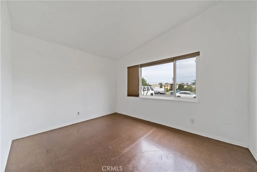 938 Evanwood Avenue