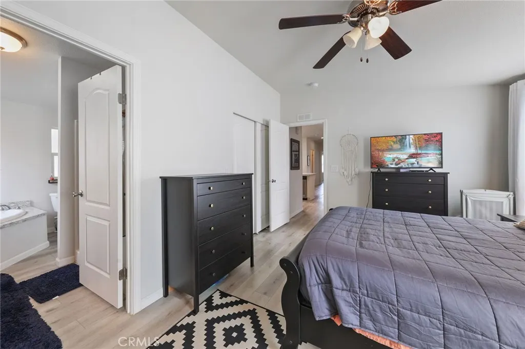 2755 Arrow, #98